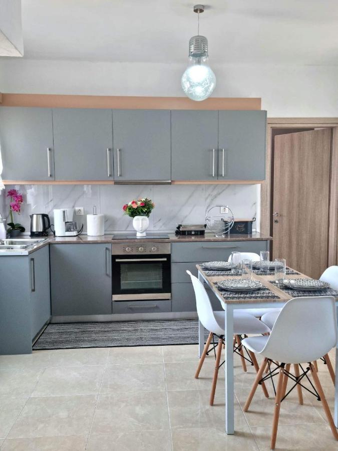 Dionysia Apartments Livadia  Екстериор снимка
