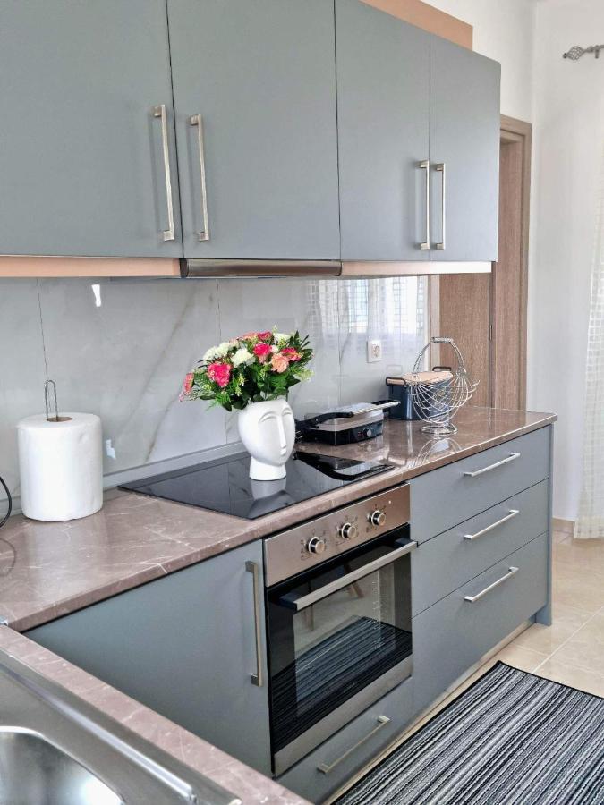 Dionysia Apartments Livadia  Екстериор снимка